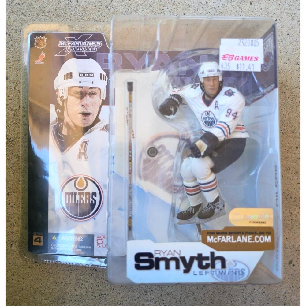 McFarlane's SportsPicks NHL Ryan Smyth Series 4 White Jersey New Figure in box